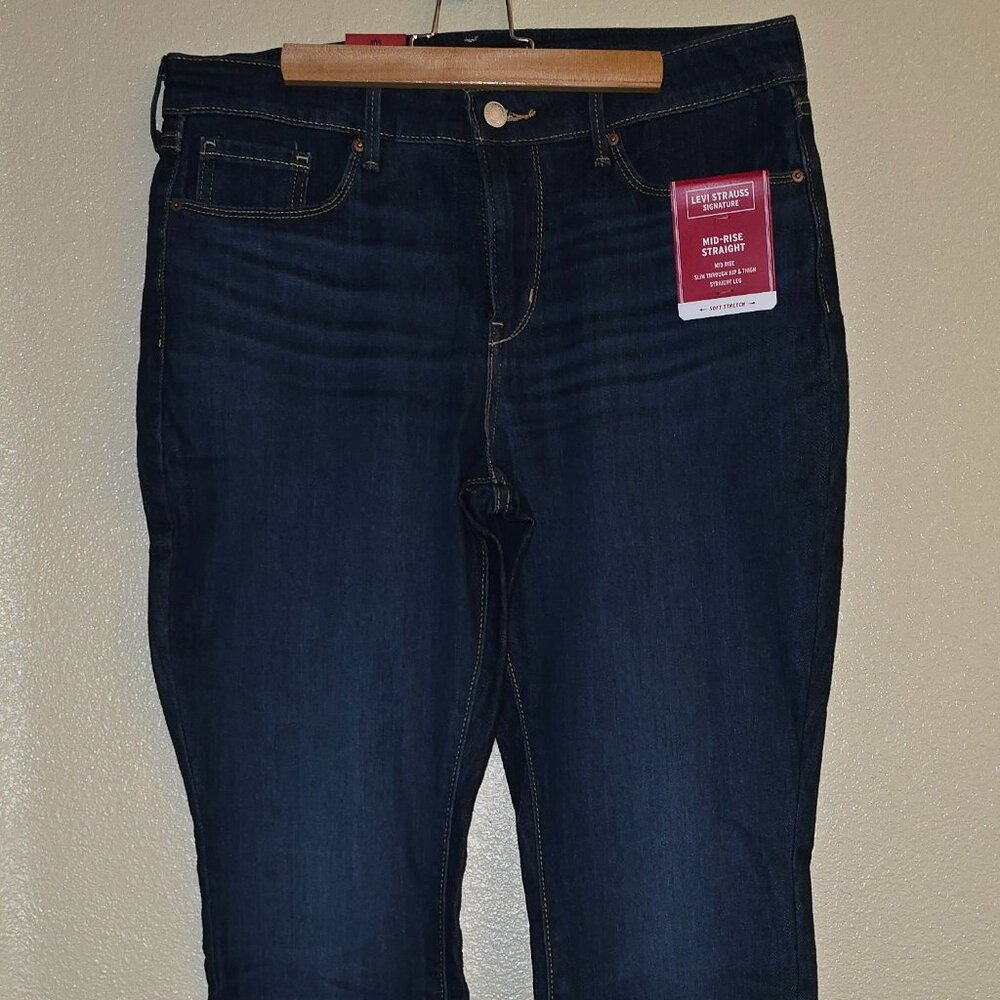 Levi Strauss Signature Mid-Rise Straight (10S)